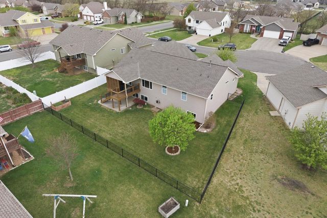5905 E 49th Ct N, Bel Aire, KS 67220