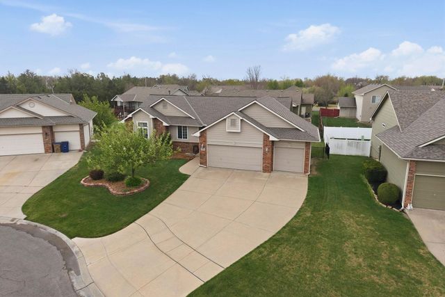 5905 E 49th Ct N, Bel Aire, KS 67220