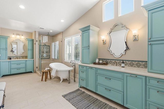 13457 Wyngate Point, San Diego, CA 92130