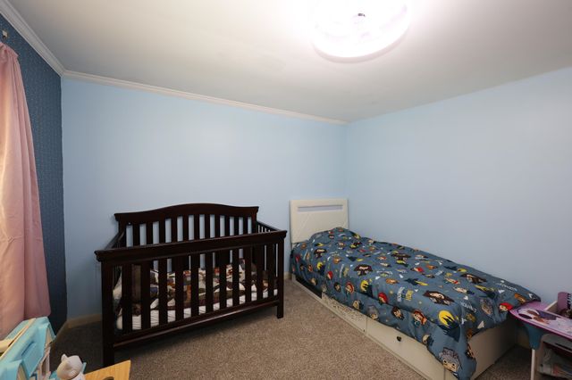 2 Elm Place, Loudon, NH 03307