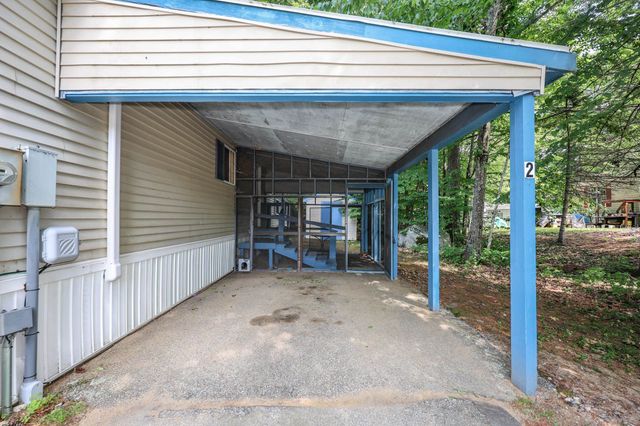 2 Elm Place, Loudon, NH 03307
