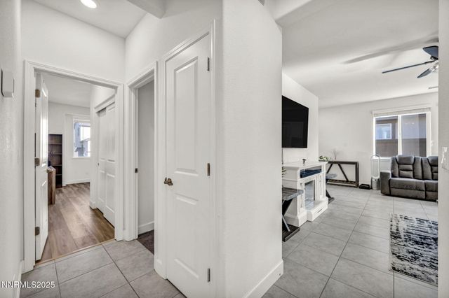 2024 Forest Grove Lane, Sparks, NV 89436