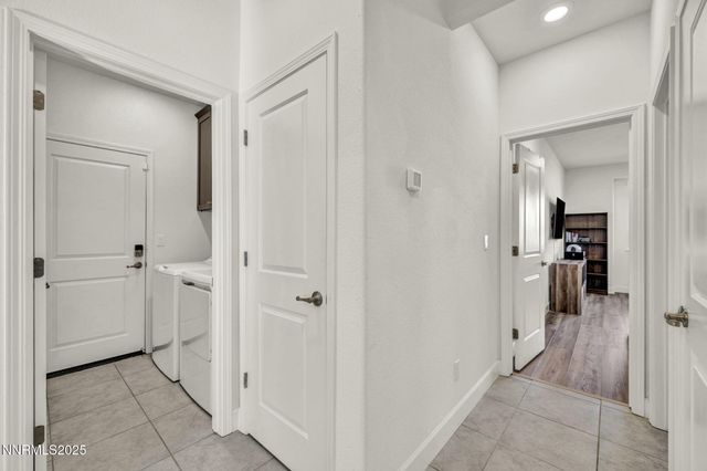 2024 Forest Grove Lane, Sparks, NV 89436