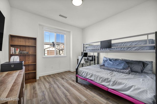 2024 Forest Grove Lane, Sparks, NV 89436