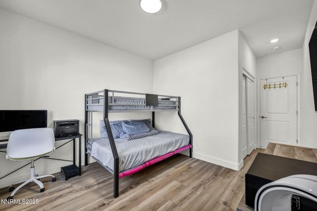 2024 Forest Grove Lane, Sparks, NV 89436