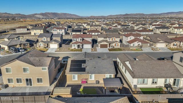 2024 Forest Grove Lane, Sparks, NV 89436