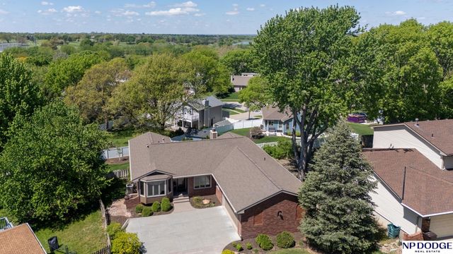 3601 S 75Th Street, Lincoln, NE 68506