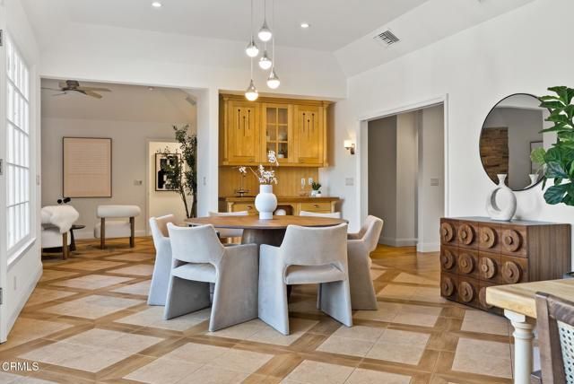 2596 Wallingford Drive, Beverly Hills, CA 90210