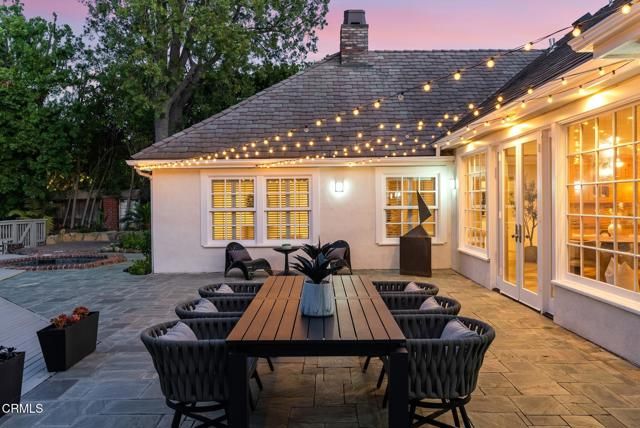 2596 Wallingford Drive, Beverly Hills, CA 90210