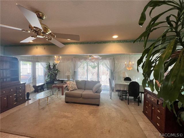 1995 E Newhaven Street, Inverness, FL 34453