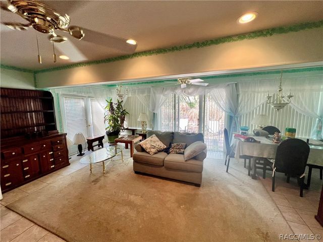 1995 E Newhaven Street, Inverness, FL 34453