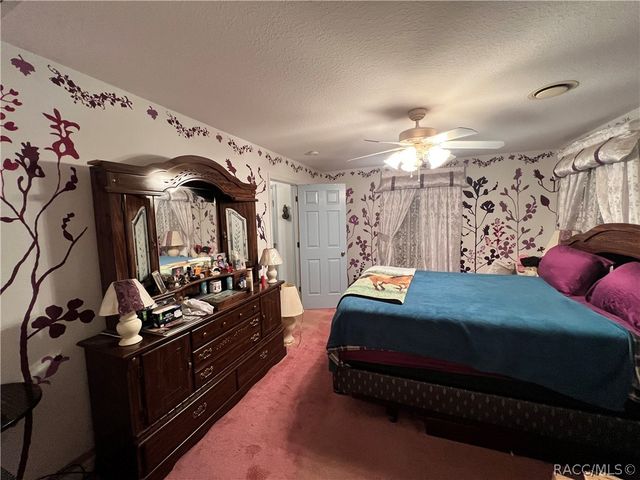 1995 E Newhaven Street, Inverness, FL 34453