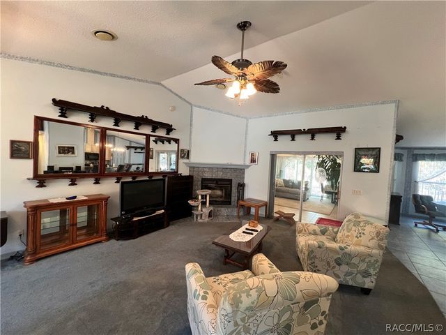 1995 E Newhaven Street, Inverness, FL 34453