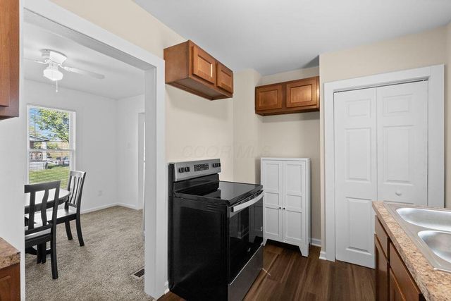 927 Camden Avenue, Columbus, OH 43201