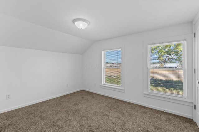 927 Camden Avenue, Columbus, OH 43201