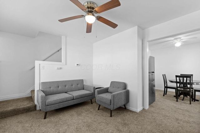 927 Camden Avenue, Columbus, OH 43201