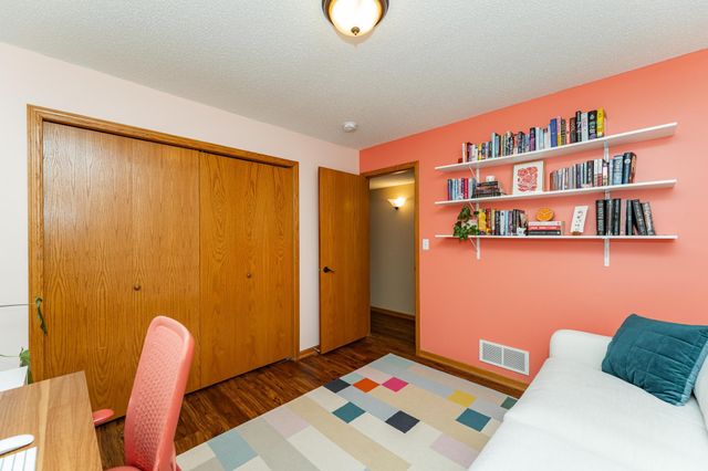 4408 6th Street NW, Rochester, MN 55901