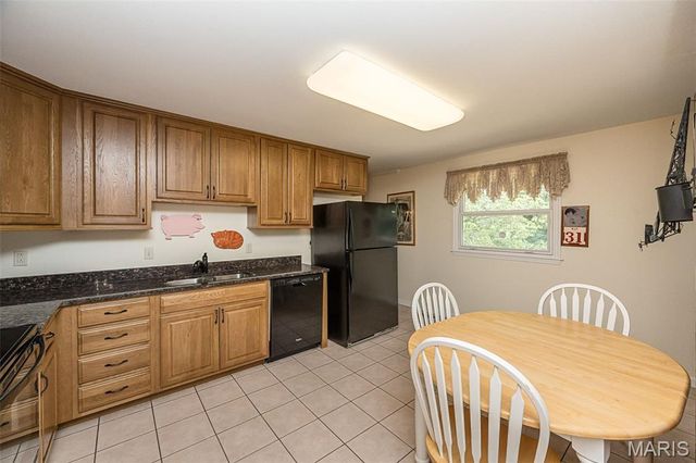 505 Hillbrook Drive, Ballwin, MO 63011