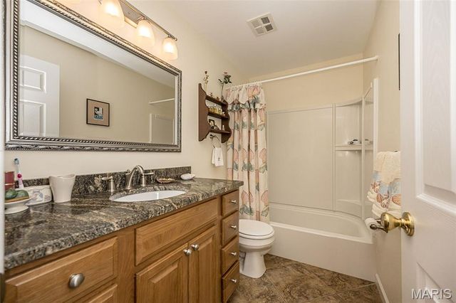 505 Hillbrook Drive, Ballwin, MO 63011