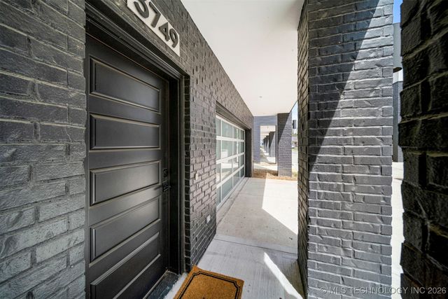 3779 S Riverside Drive 3779, Tulsa, OK 74105