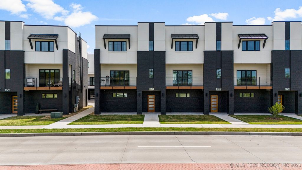 3779 S Riverside Drive 3779, Tulsa, OK 74105