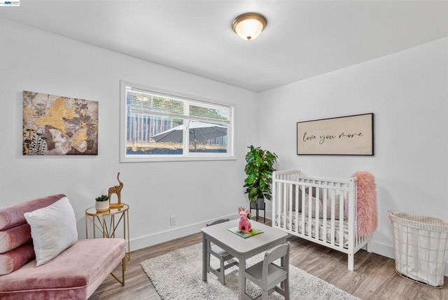 406 Mini Dr, Vallejo, CA 94589