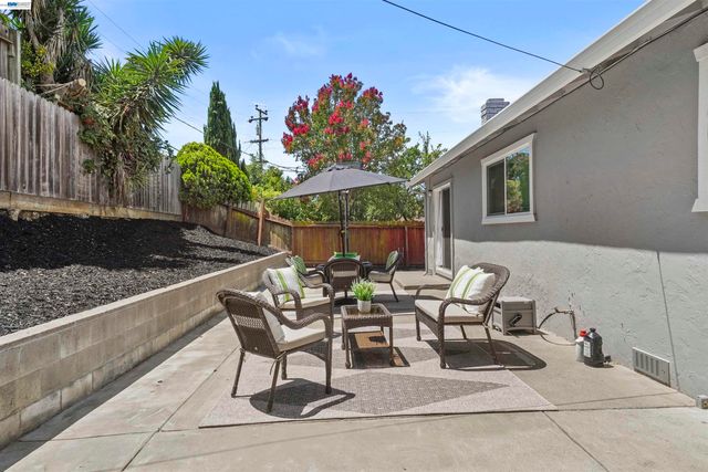 406 Mini Dr, Vallejo, CA 94589