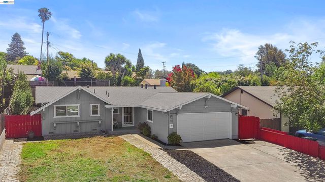406 Mini Dr, Vallejo, CA 94589