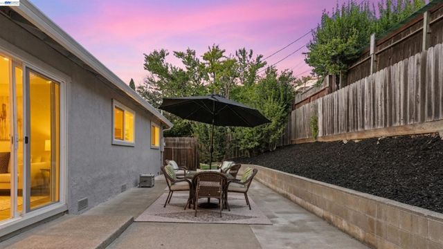 406 Mini Dr, Vallejo, CA 94589