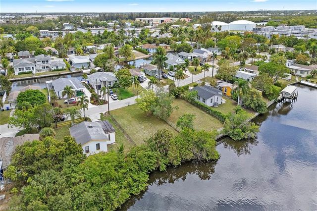 531 13th ST N, Naples, FL 34102
