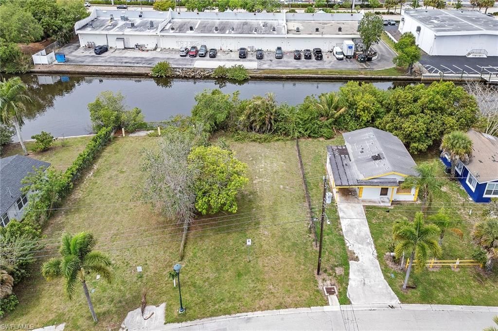 531 13th ST N, NAPLES, FL 34102 — photo 2