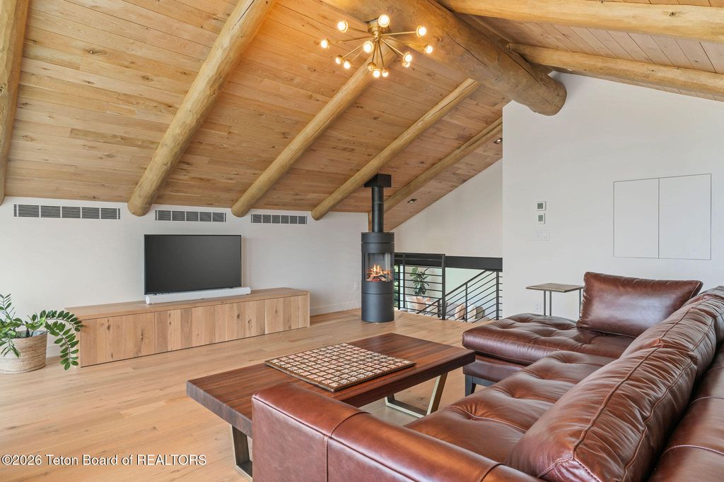 350 YELLOW ROSE Drive, Alta, WY 83414 photo 10