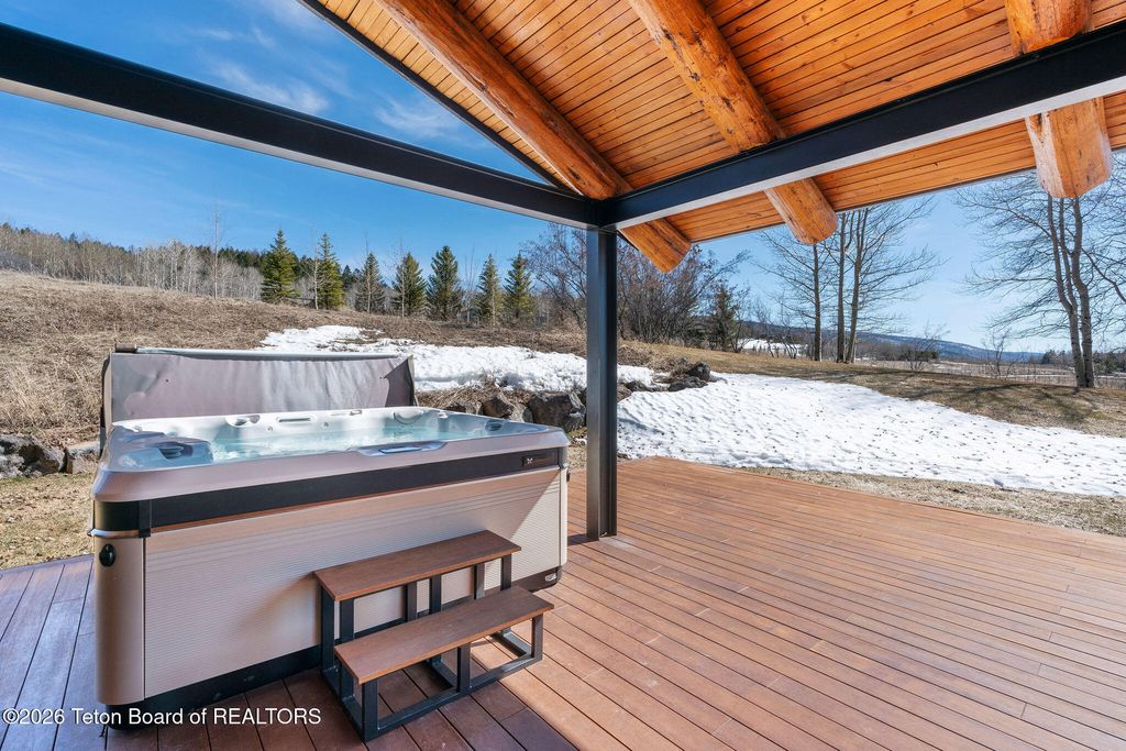 350 YELLOW ROSE Drive, Alta, WY 83414 photo 19