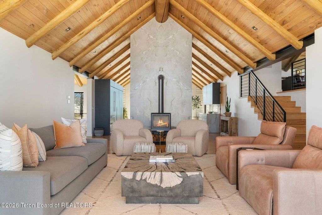 350 YELLOW ROSE Drive, Alta, WY 83414 photo 2