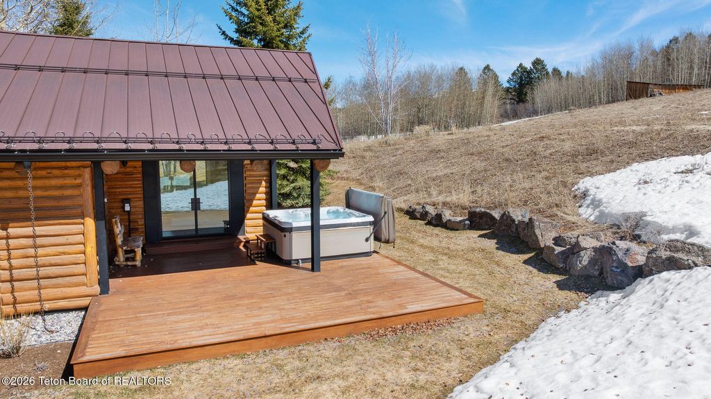 350 YELLOW ROSE Drive, Alta, WY 83414 photo 21