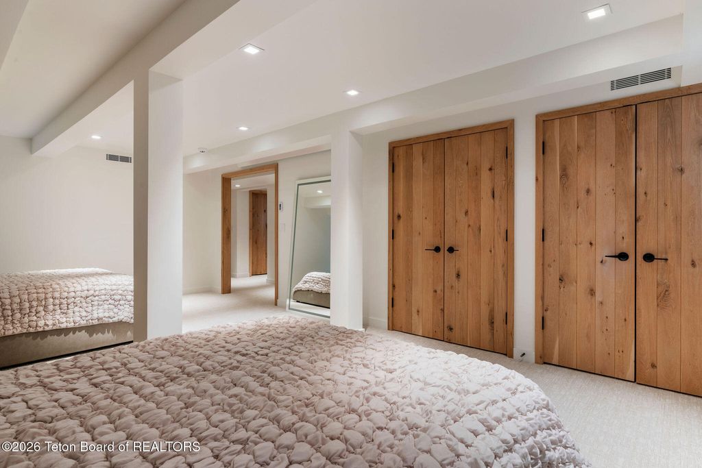 350 YELLOW ROSE Drive, Alta, WY 83414 photo 34