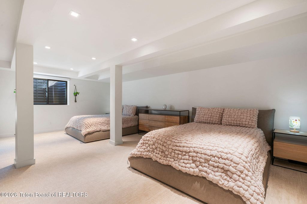 350 YELLOW ROSE Drive, Alta, WY 83414 photo 35