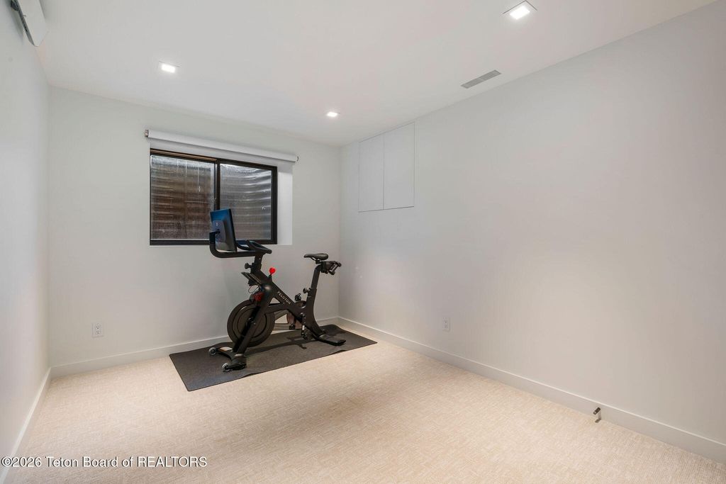 350 YELLOW ROSE Drive, Alta, WY 83414 photo 38