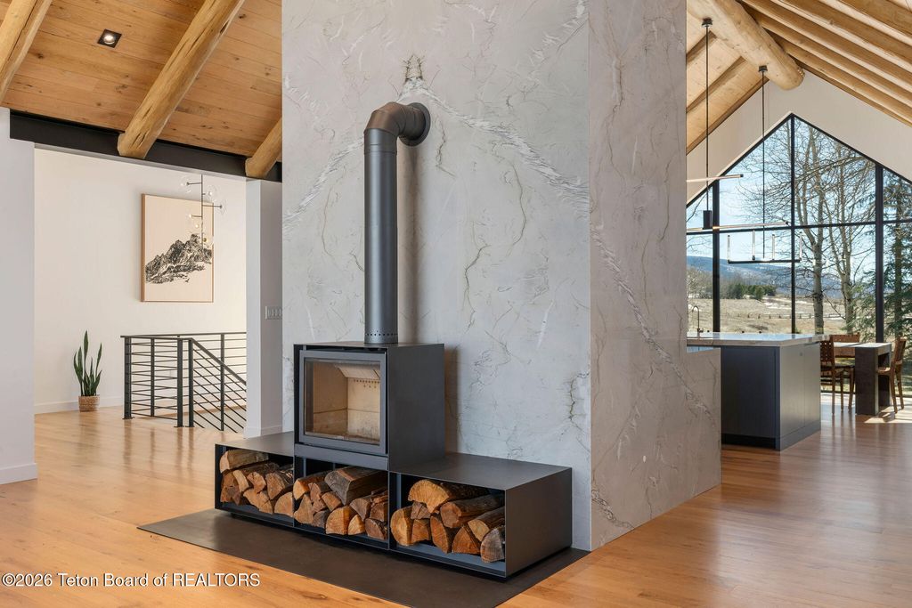 350 YELLOW ROSE Drive, Alta, WY 83414 photo 4