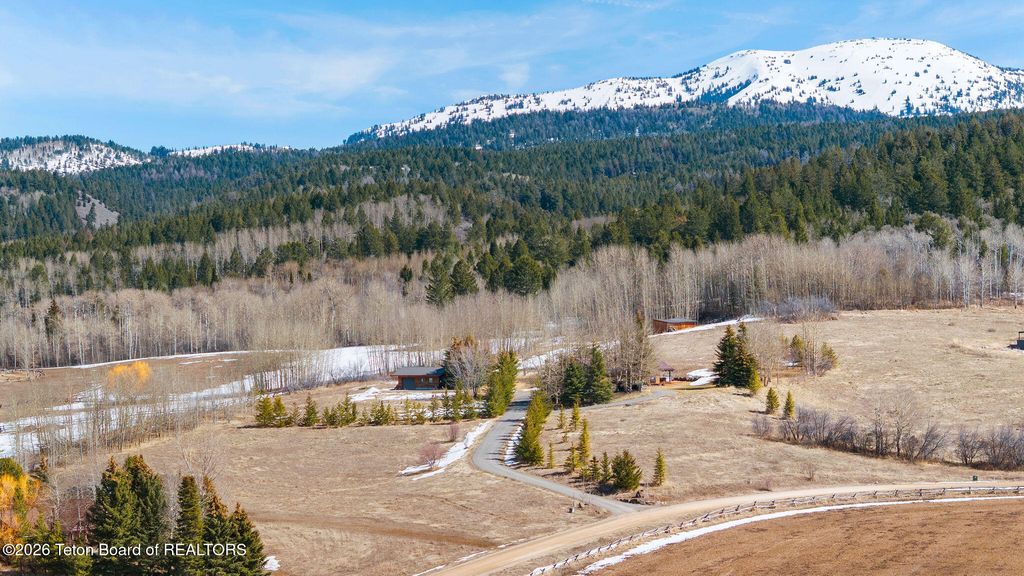 350 YELLOW ROSE Drive, Alta, WY 83414 photo 65