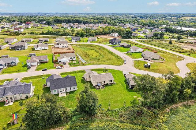 11311 N Ricky Road, Edgerton, WI 53534