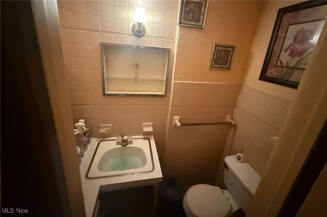 504 W Boston Avenue, Youngstown, OH 44511