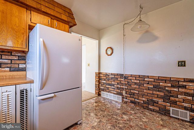 214 ALBERT AVE, Frostburg, MD 21532