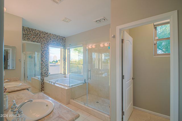 2044 W OLNEY Avenue, Phoenix, AZ 85041
