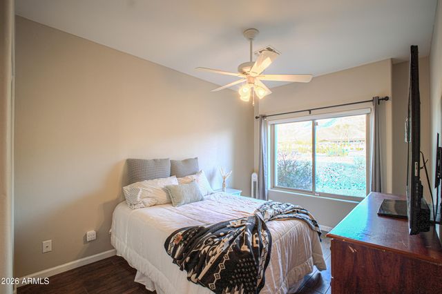 2044 W OLNEY Avenue, Phoenix, AZ 85041