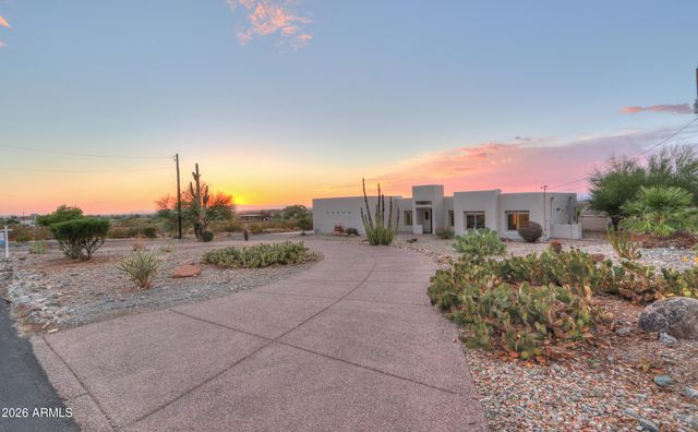 2044 W OLNEY Avenue, Phoenix, AZ 85041