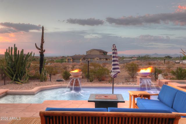 2044 W OLNEY Avenue, Phoenix, AZ 85041