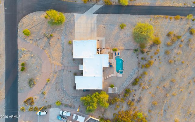 2044 W OLNEY Avenue, Phoenix, AZ 85041