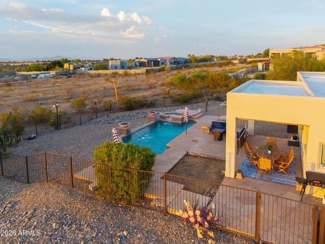 2044 W OLNEY Avenue, Phoenix, AZ 85041