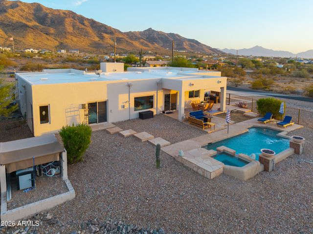 2044 W OLNEY Avenue, Phoenix, AZ 85041